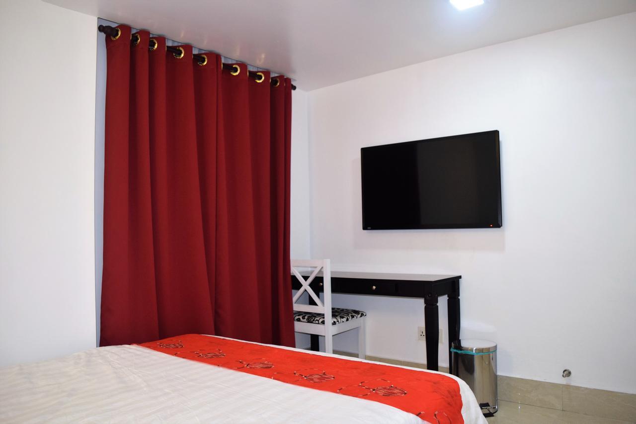 S Rose Hotel Szepang Kültér fotó