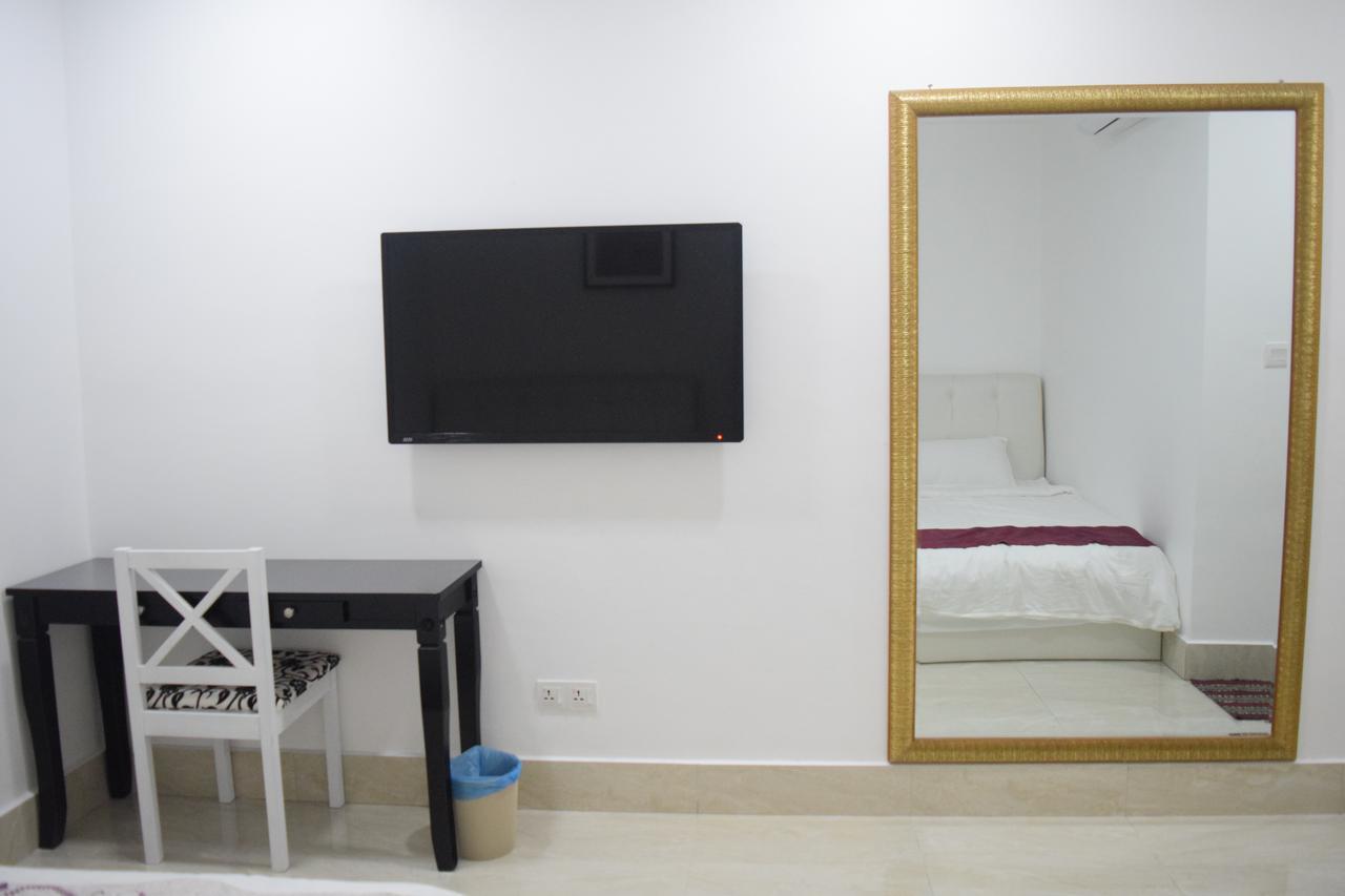 S Rose Hotel Szepang Kültér fotó