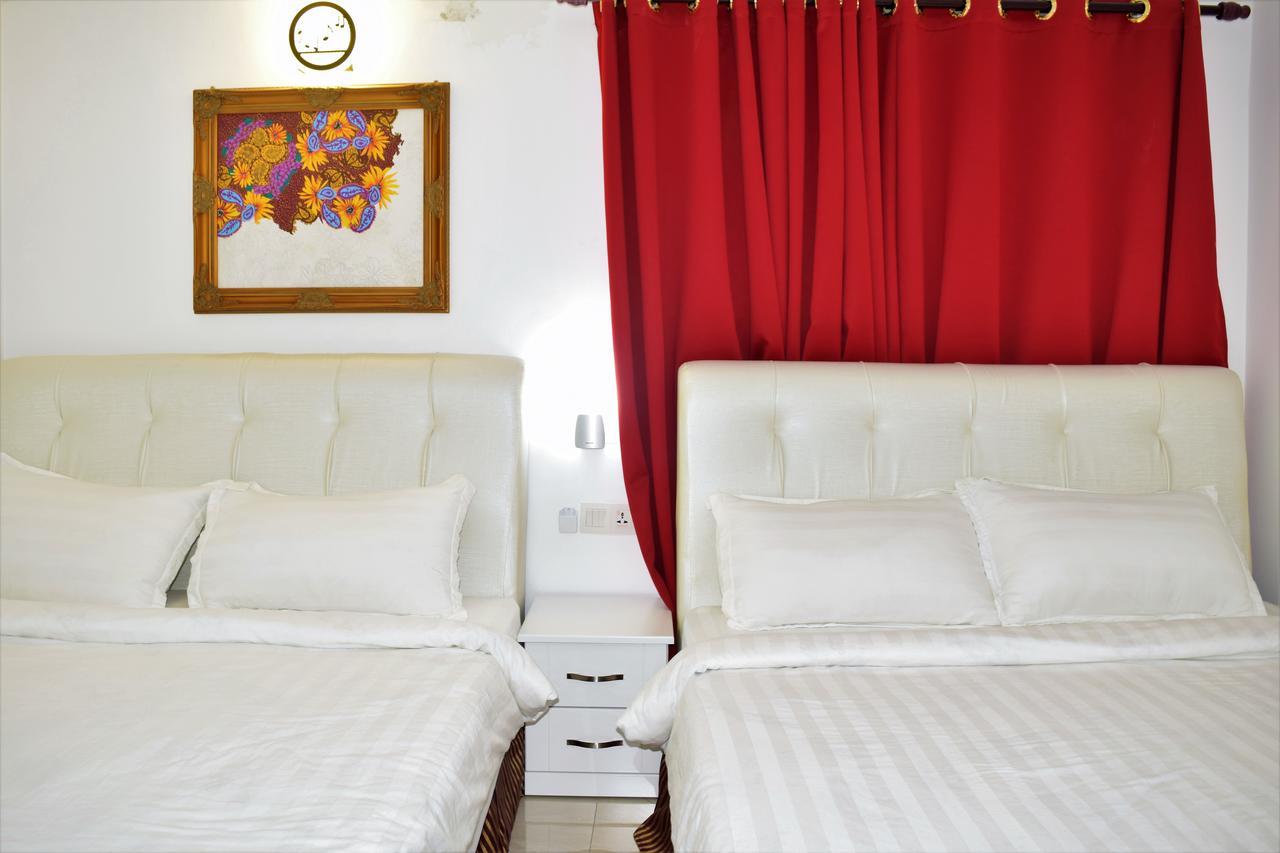 S Rose Hotel Szepang Kültér fotó